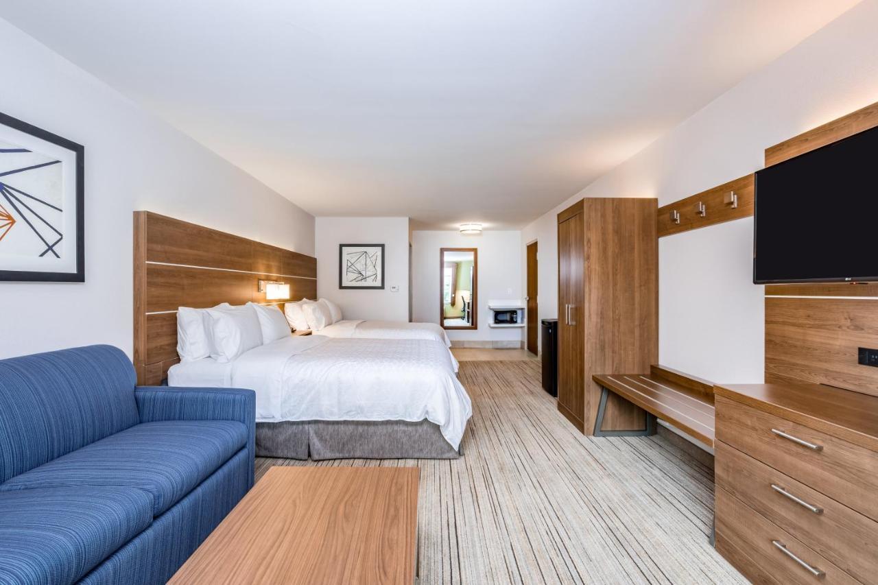 Holiday Inn Express & Suites - Elkhart North By Ihg Habitación foto